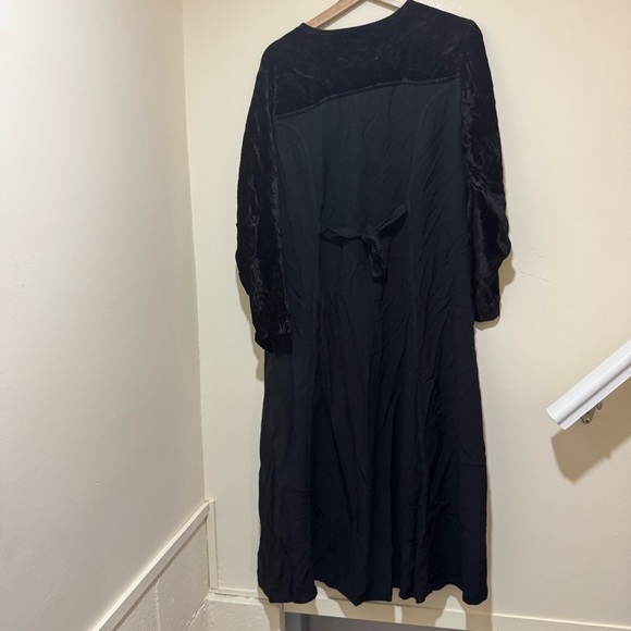 Women’s Vintage 90’s Witchy Velvet Floral Embroidered Button Down Dress 1 Size - Picture 9 of 16